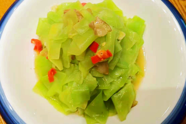 油菜花旁老柴房 美食