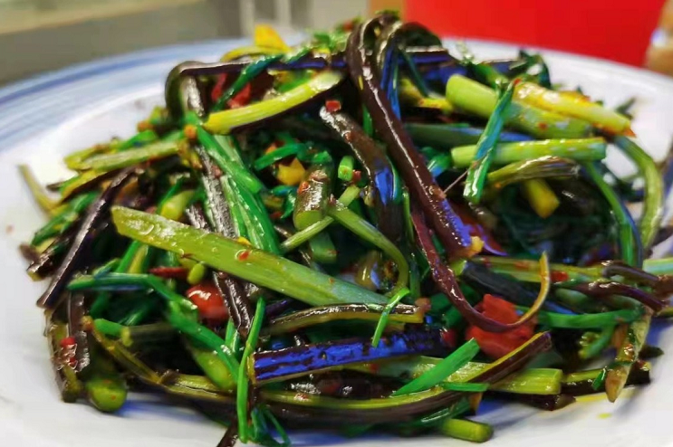 油菜花旁老柴房 春季新品